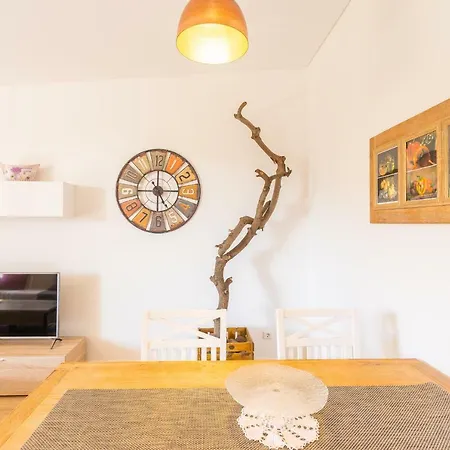 Flh Quintinha Rocha Daire Funchal