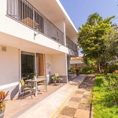 Flh Quintinha Rocha Apartmán *